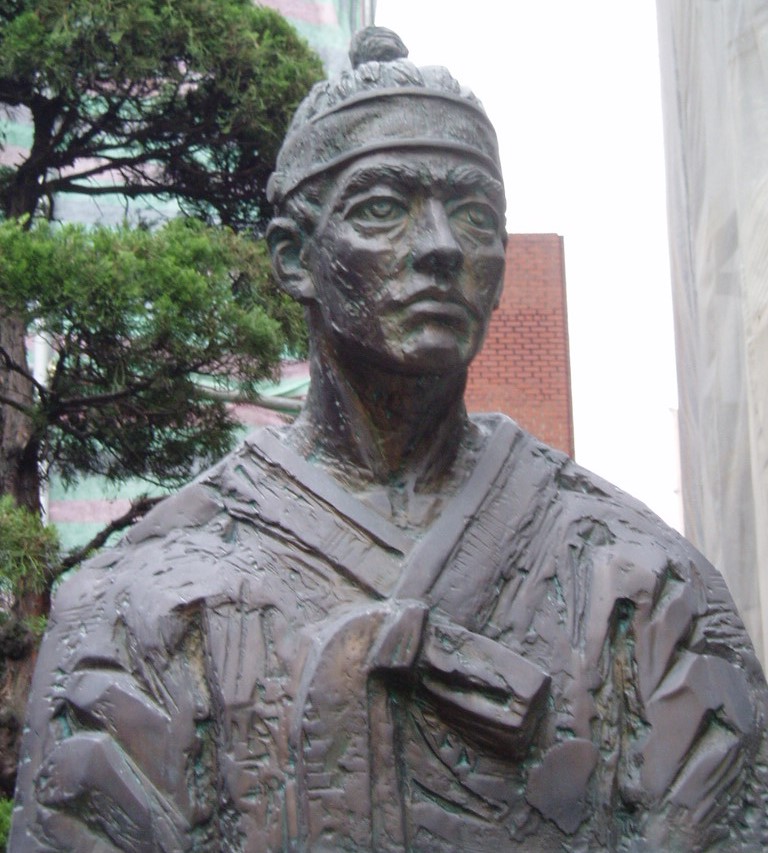 Estatua de san Andrés Kim Taegon.