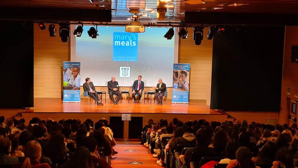 Conferencia de Mary´s Meals en la Universidad Francisco de Vitoria.