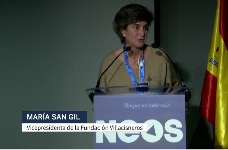 María San Gil en la presentación de Neos