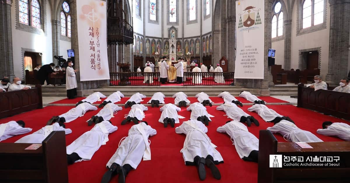 Ordenaciones sacerdotales en Seúl en 2022