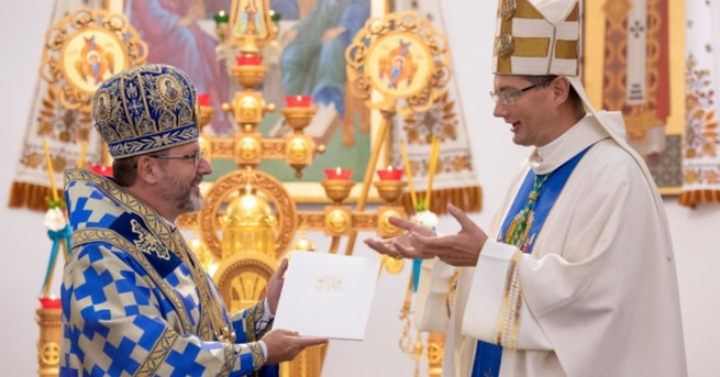El Nuncio en Ucrania,  Kulbokas, con el arzobispo mayor  grecocatólico, Shevchuk