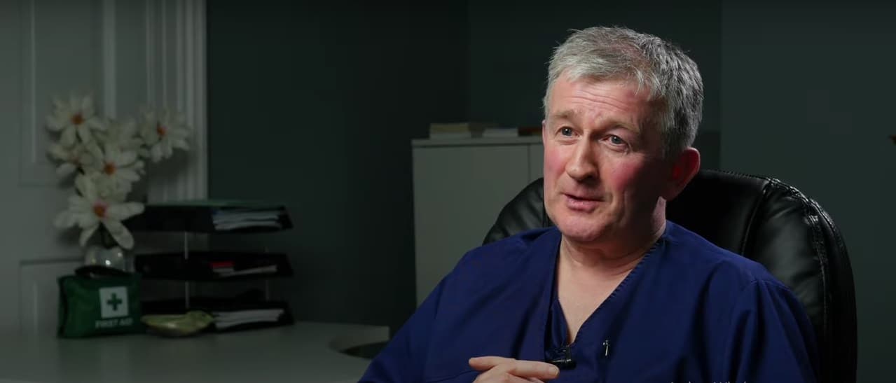 El doctor Dermot Kearney revierte abortos con progesterona
