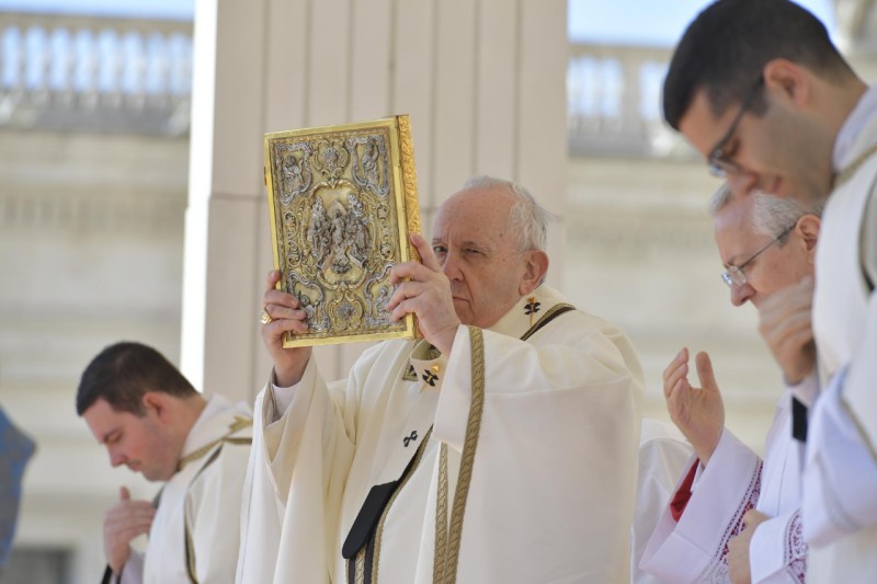 Papa Francisco durante la misa de Pascua. 