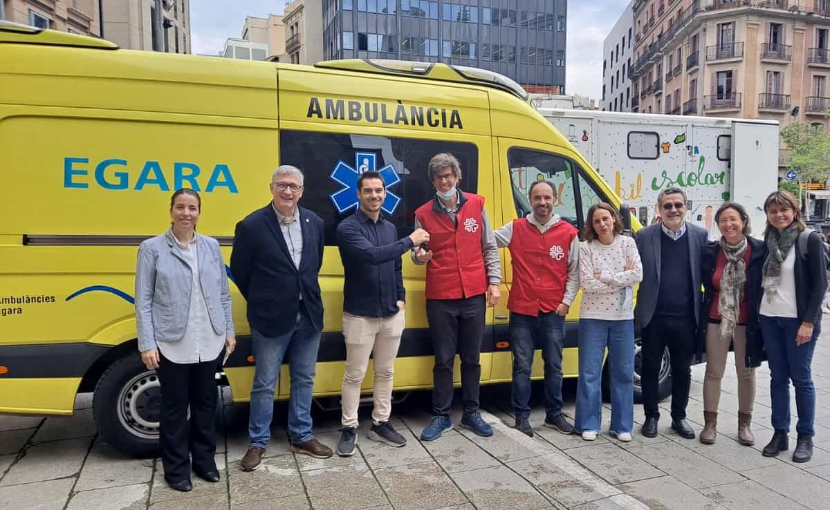 Ambulancia Egara llegará a Ucrania a través de Cáritas Barcelona