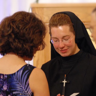 Anna Marie ya como religiosa de las Sisters of Mercy