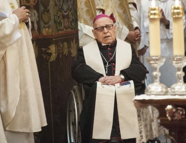 Antonio Montero al cumplir 50 años de obispo