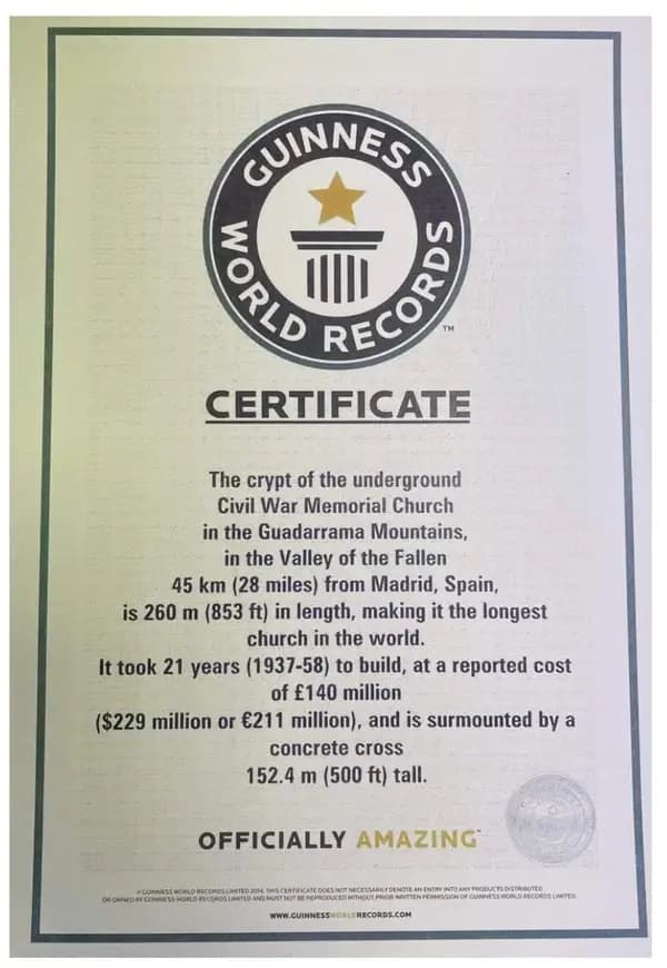 Certificado del récord Guinness en el Valle de los Caídos