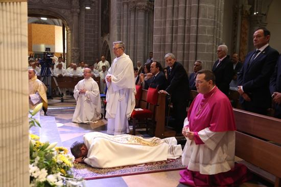 Un momento de la consagración episcopal de monseñor Rebollo.