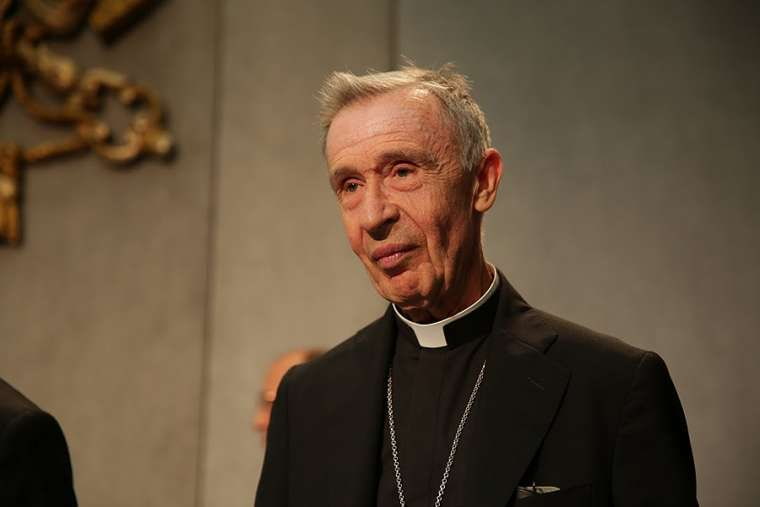 El cardenal Ladaria ya dejó claro en 2021 que no puede haber bendiciones a relaciones sexuales homoeróticas