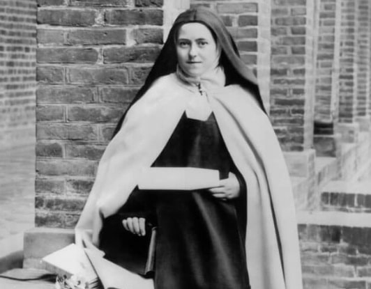 Santa Teresa de Lisieux cumple 150 años, pero para sus devotos siempre será Teresita, una joven veinteañera o menor