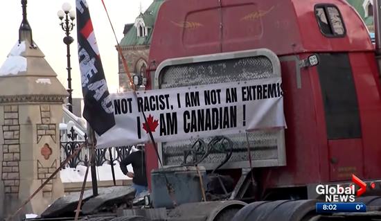 Camión en la huelga de camioneros canadiense.