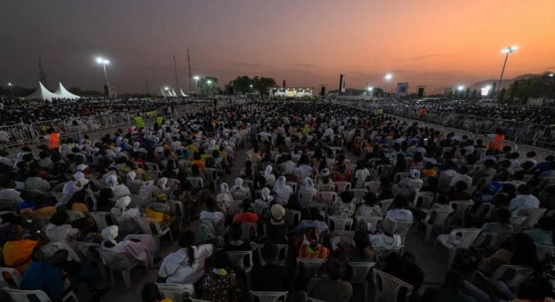 Cincuenta mil personas acudieron a la oración ecuménica por la paz del Papa en Juba