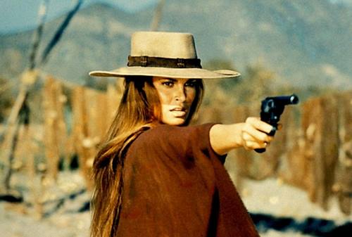 Raquel Welch en 'Hannie Caulder' (1971).
