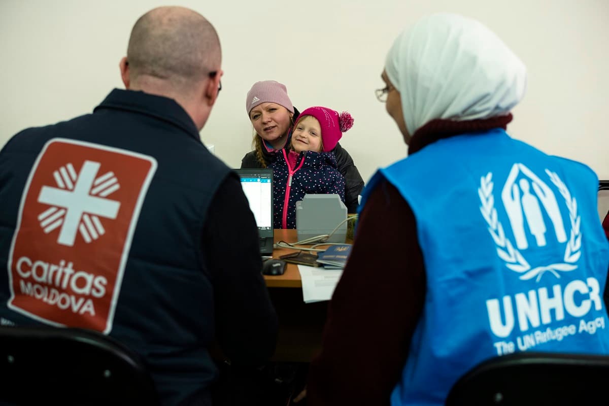 Voluntario de Cáritas Moldavia acoge refugiados ucranianos