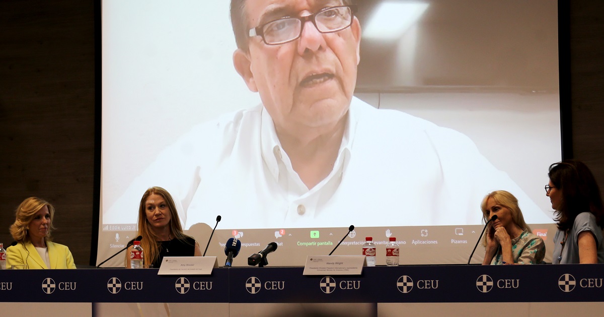 Eddie Lucio Jr, senador en Texas muchos años, intervino en el seminario provida de Madrid vía videoconferencia