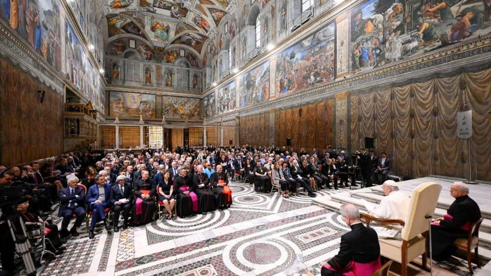 La Capilla Sixtina acogió el encuentro del Papa Francisco con artistas el 23 de junio