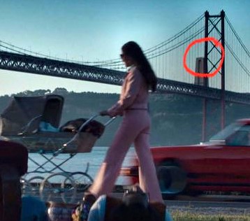 Puente de Lisboa, con Cristo Rey censurado por Porsche.