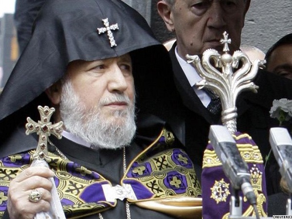 Karekin II es el Catholicos de la Iglesia Apostólica Armenia