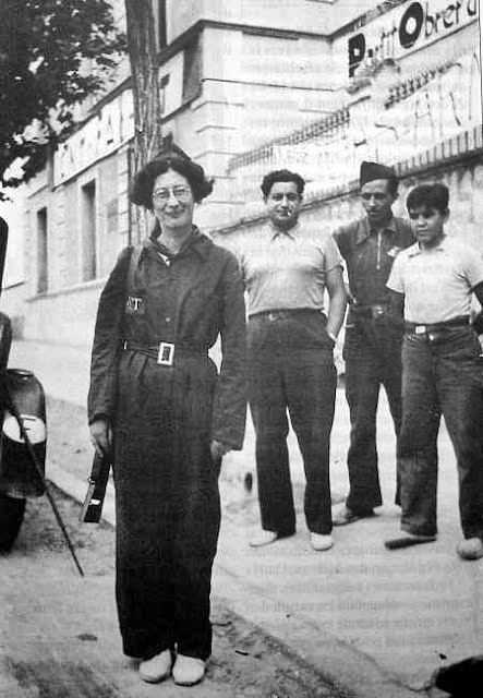 Simone Weil, vestida de miliciana en Barcelona.