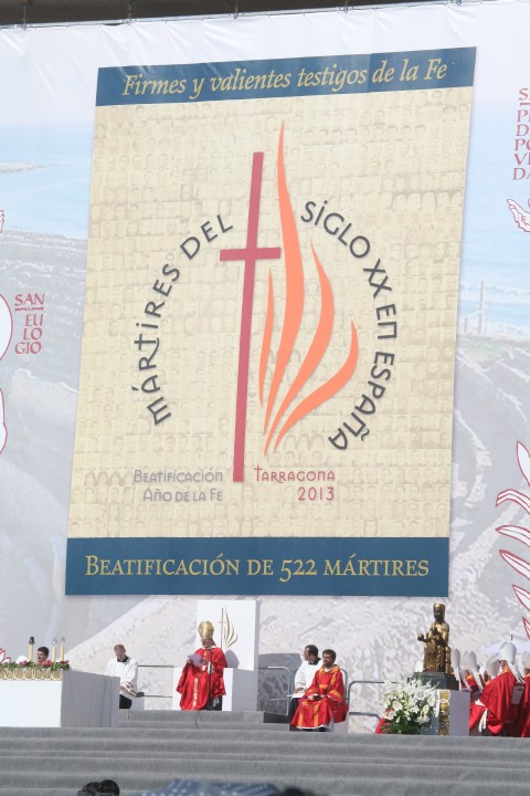 Ceremonia de beatificación de 522 mártires en Tarragona en 2013