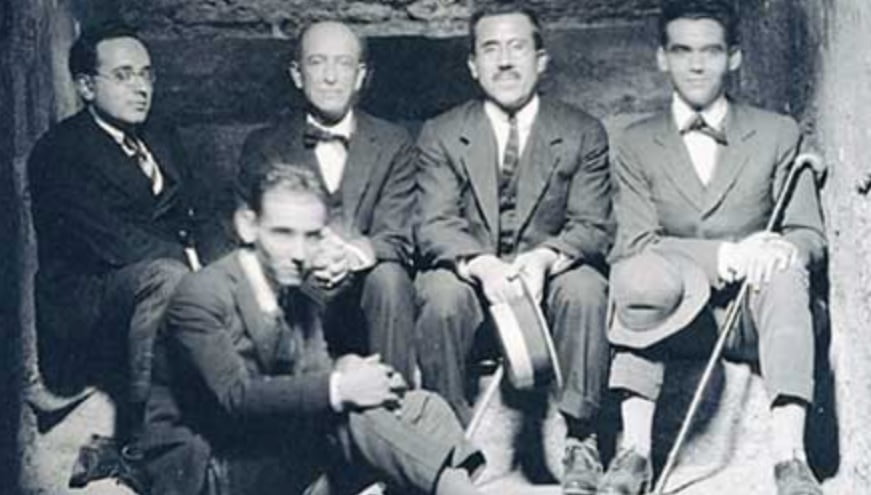 Manuel de Falla en 1923 con los hermanos García Lorca en la Alhambra