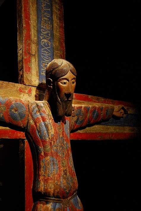 La Majestad de Batlló, madera policromada del siglo XII.