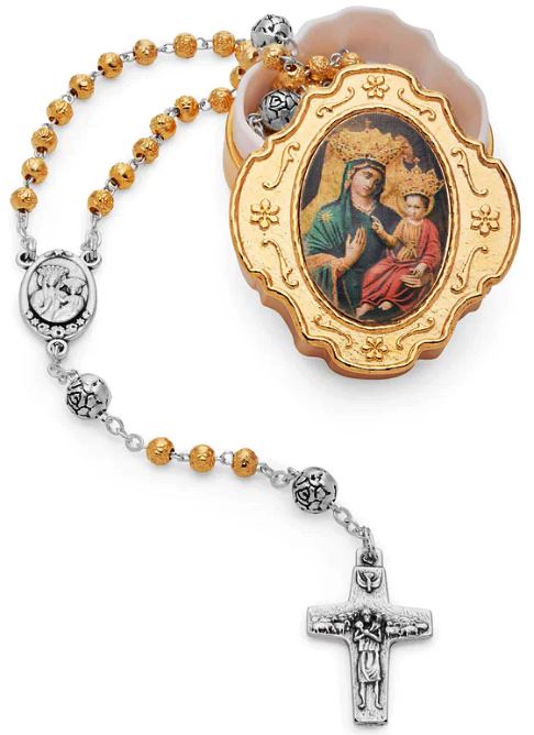 El Rosario con la imagen de la Virgen de la Salud, la Salus Populi Romani, protectora de los romanos.