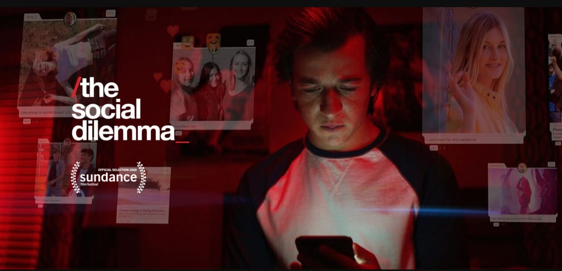 The social dilemma es un documental que investiga la adicción a las redes sociales