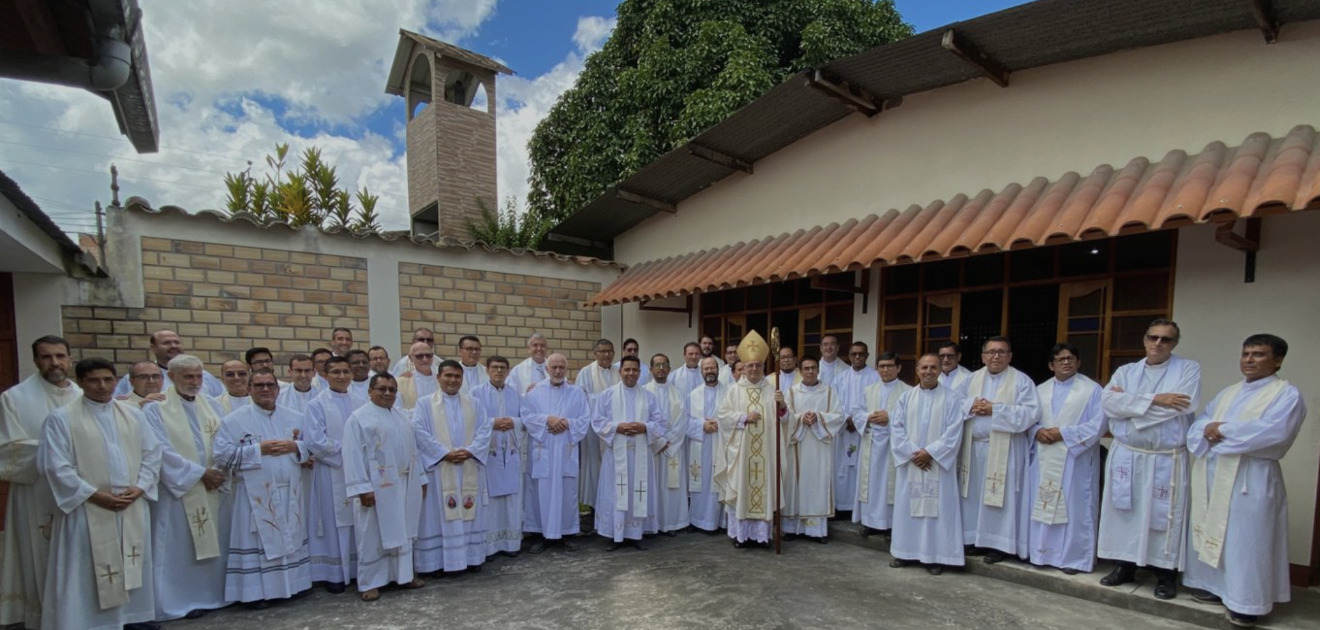 sacerdotes Moyobamba