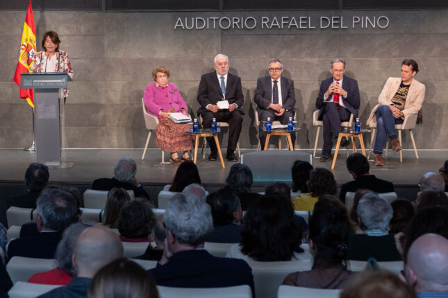 Historiadores e hispanistas en el Congreso Hispanoamérica Futuro Compartido