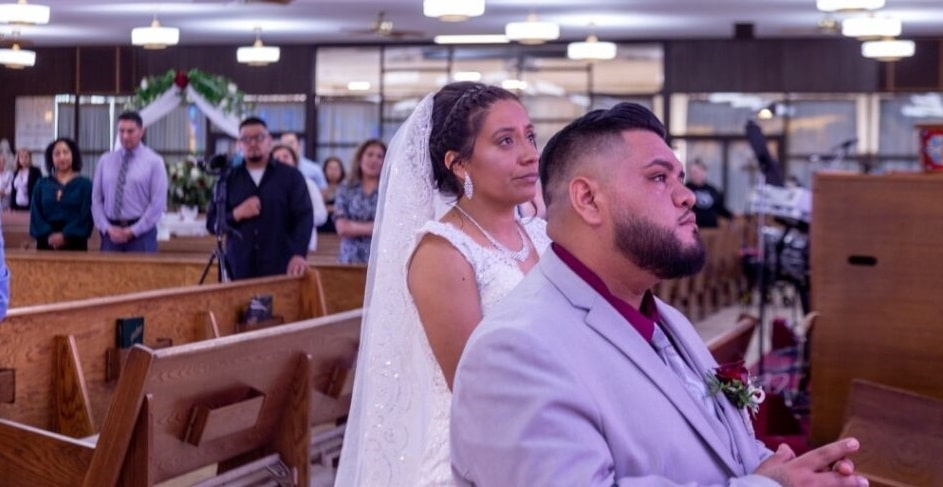 Salvador y Marquelia en su boda en Chicago