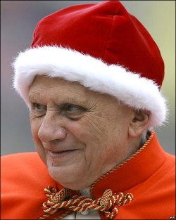"Despojada de la costra materialista y consumista, la Navidad es una ocasión para acoger a Cristo"