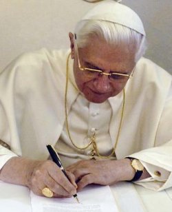 "Elogio de la conciencia", nuevo libro de Benedicto XVI