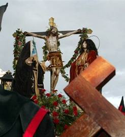 Evo Morales prohibe a los militares bolivianos asistir a actos litúrgicos en Semana Santa