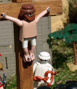 Playmobil demanda a un pastor protestante que usa sus muñecos en internet para ilustrar la Biblia
