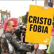 Cristofobia en España: belenes tapados con sábanas, vírgenes encerradas en armarios...