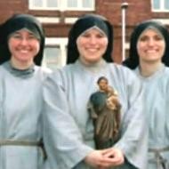 Kirsten Holum dejó su meteórica carrera deportiva para ser monja franciscana