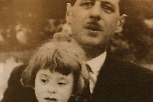 De Gaulle sobre su hija con síndrome de Down: «Una bendición; sin Anne no hubiera ido tan lejos»