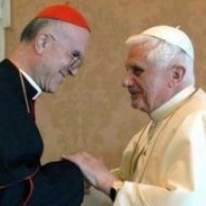 Cardenal Bertone: «No creo que la visita del Papa sea instrumentalizada por el Gobierno cubano»