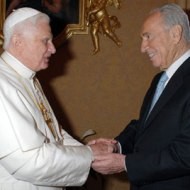 Simon Peres visita a Benedicto XVI mientras Israel sigue aplazando los acuerdos con el Vaticano