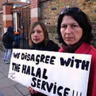 Algunas escuelas británicas sólo sirven comida halal.