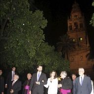 Los Príncipes inauguran la «sublime y apabullante» visita nocturna a la Mezquita-Catedral de Córdoba