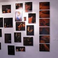 Una sala de arte retira fotos de una muestra con desnudos «ofensivas hacia la religión católica»