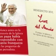 Carátula del libro "Luz del Mundo" de Benedicto XVI