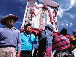 Más de seis millones de personas van a ver a la Virgen de Guadalupe (México)