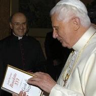 Ya están a la venta un millón 200 mil ejemplares del nuevo libro del Papa sobre Jesucristo