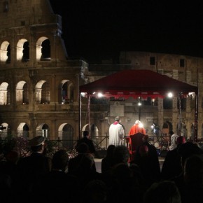Meditaciones del Vía Crucis del Viernes Santo en el Coliseo