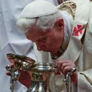 «Nos hemos alejado de Dios»: Una advertencia del Papa, no a los ateos sino a los cristianos