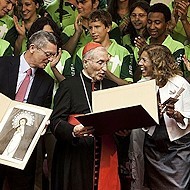 El cardenal Rouco, con Ana Botella y Alberto Ruiz-Gallardón.