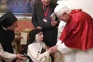 Sor Teresita cuenta cómo fue su encuentro con Benedicto XVI